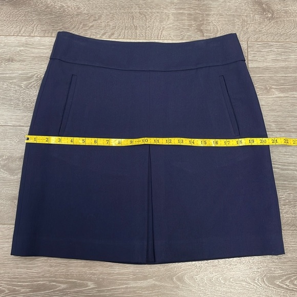 Loft Navy Center Pleat Lined Skirt 8 - Picture 5 of 11